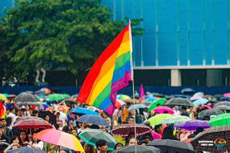 Metro Manila Pride March: En festlig demonstration för LGBTQ+ rättigheter och inkludering i Filippinerna